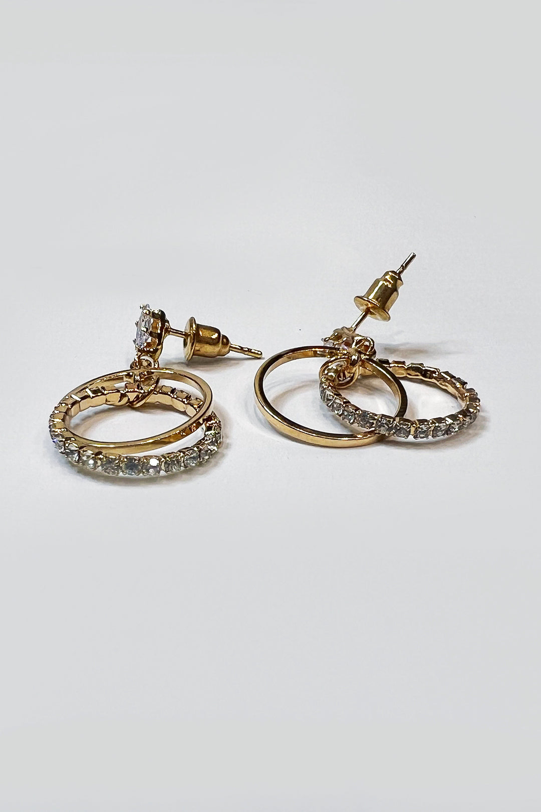 Signature Double Circle Diamond Earrings - S23 - WJW0049