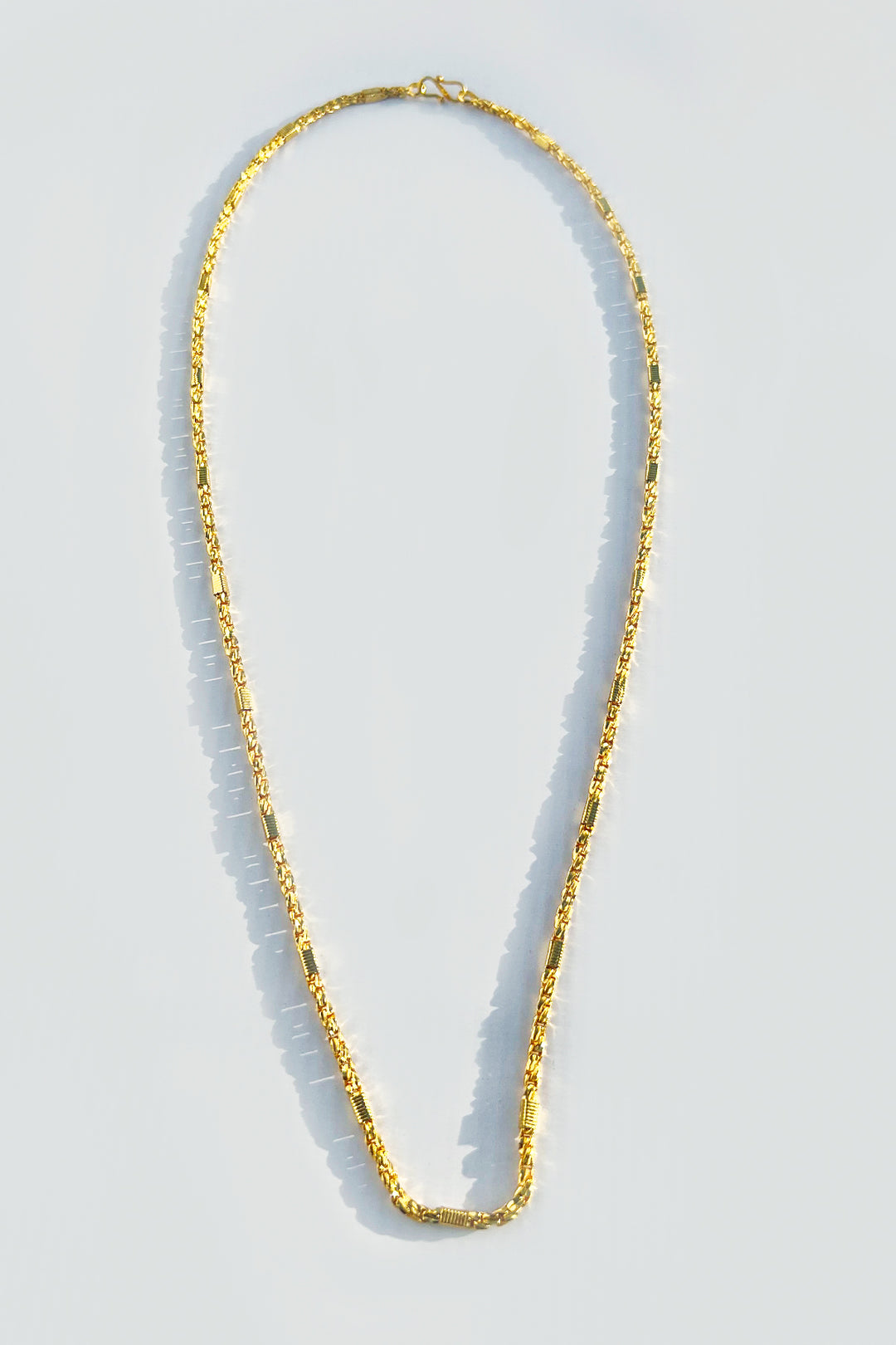 Minimalist Golden Grace Chain - S23 - WJW0029