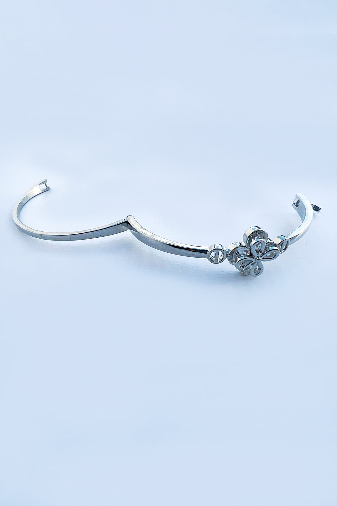 Sterling Silver Flower Bracelet - S23 - WJW0036