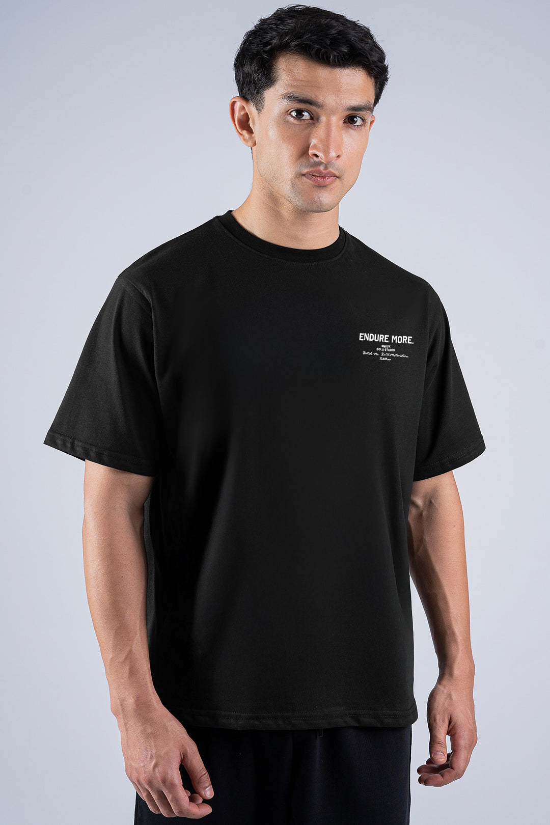 Endure More Oversized Graphic T-Shirt – Black - S26 - MT0511R