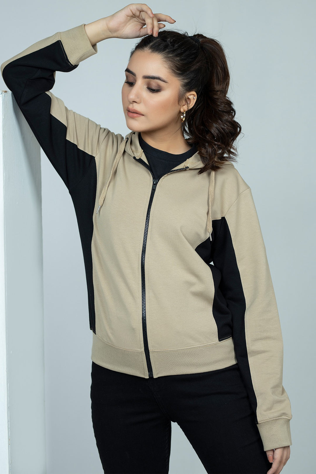 Nomad Zipper Hoodie W21 WH00006