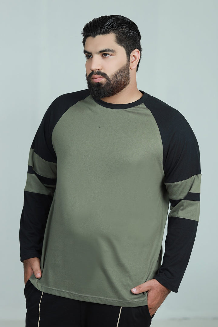 Green Raglan T-shirt (Plus Size) - W21 - MT0127P