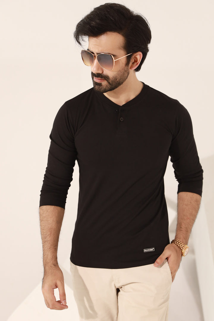 Full Sleeves Plain T-Shirts in Pakistan