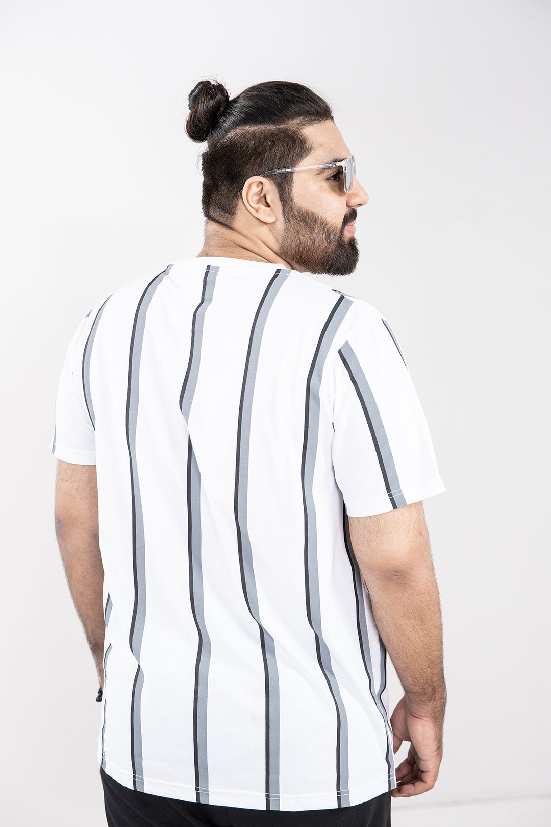White Fusion Striped T-Shirt (Plus Size) - S21 - MT0068P