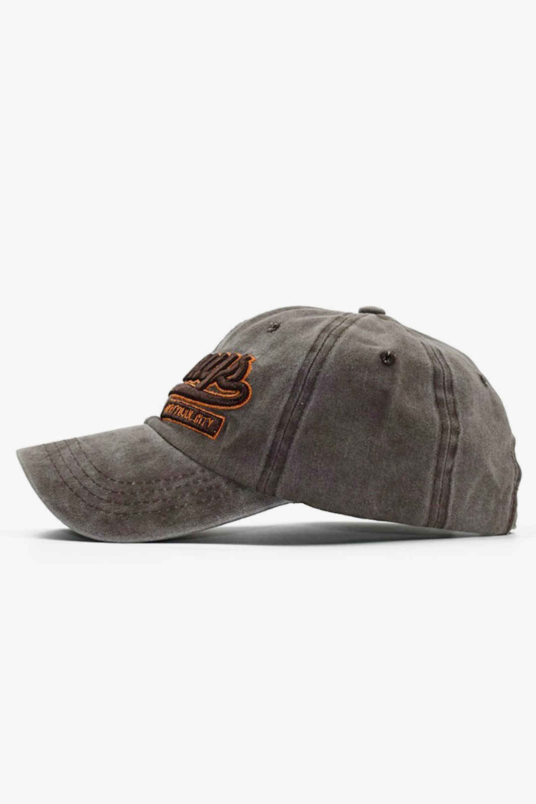 Embroidered Caps Online in Pakistan